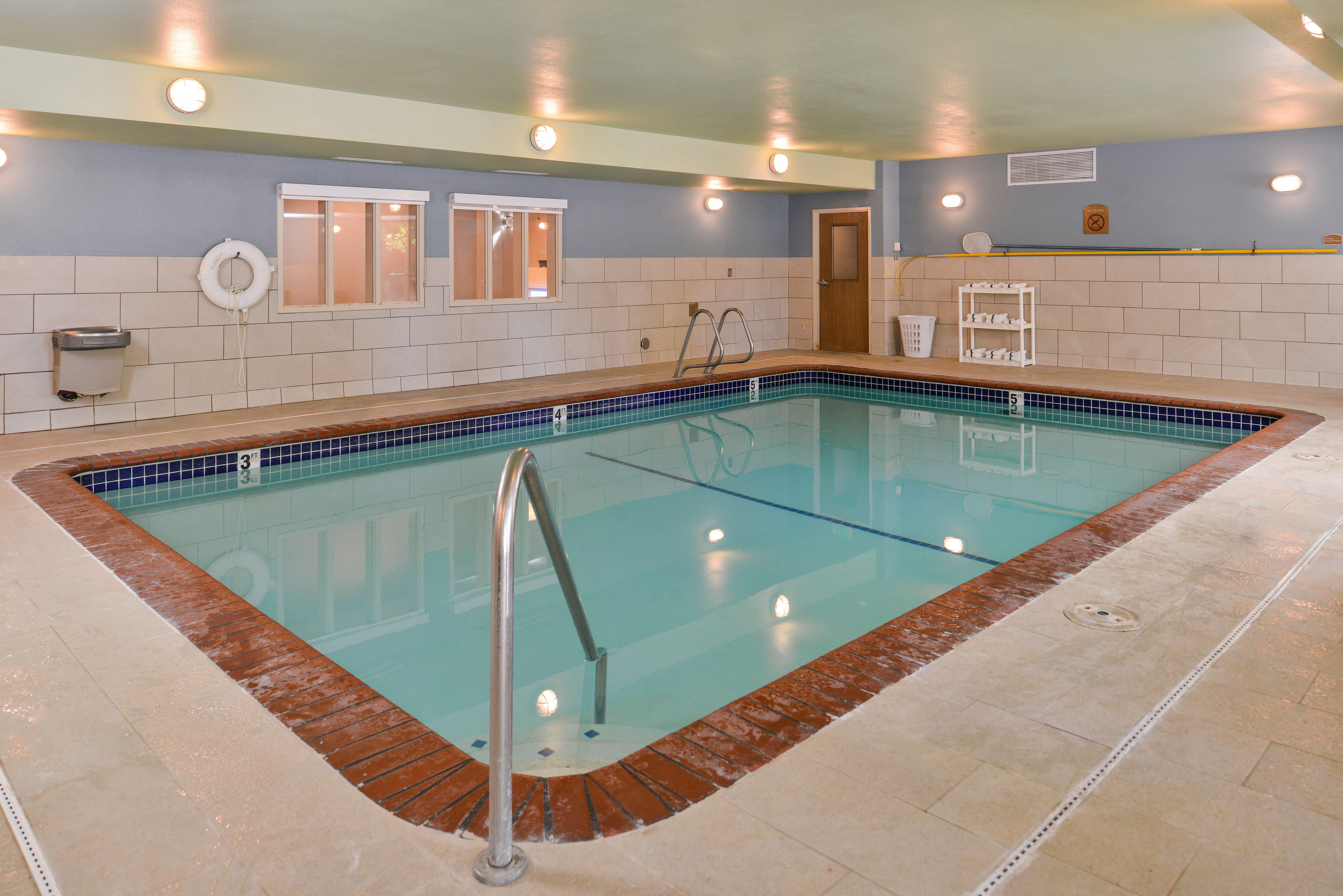 Holiday Inn Express & Suites Lacey - Olympia By Ihg Екстериор снимка
