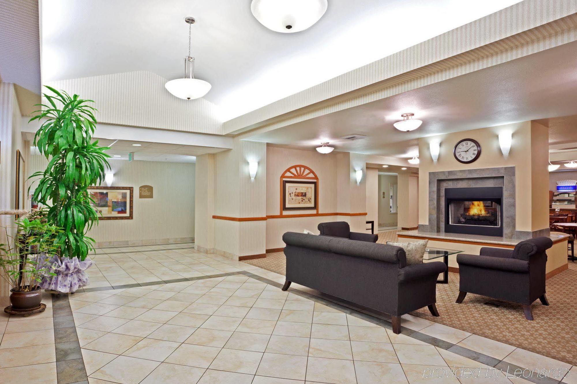 Holiday Inn Express & Suites Lacey - Olympia By Ihg Екстериор снимка