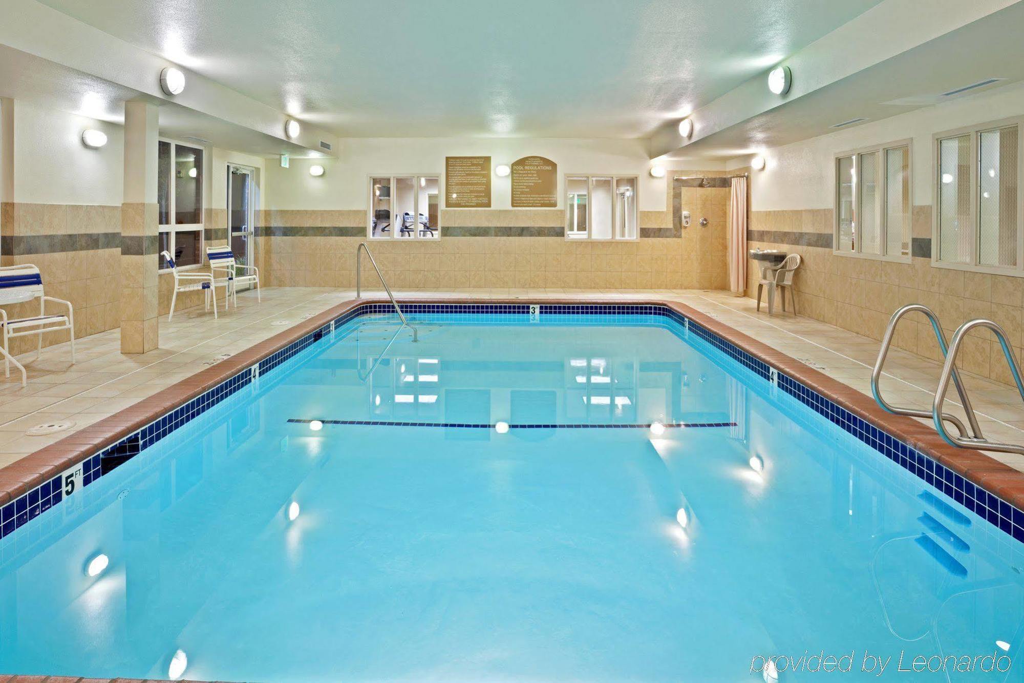 Holiday Inn Express & Suites Lacey - Olympia By Ihg Екстериор снимка