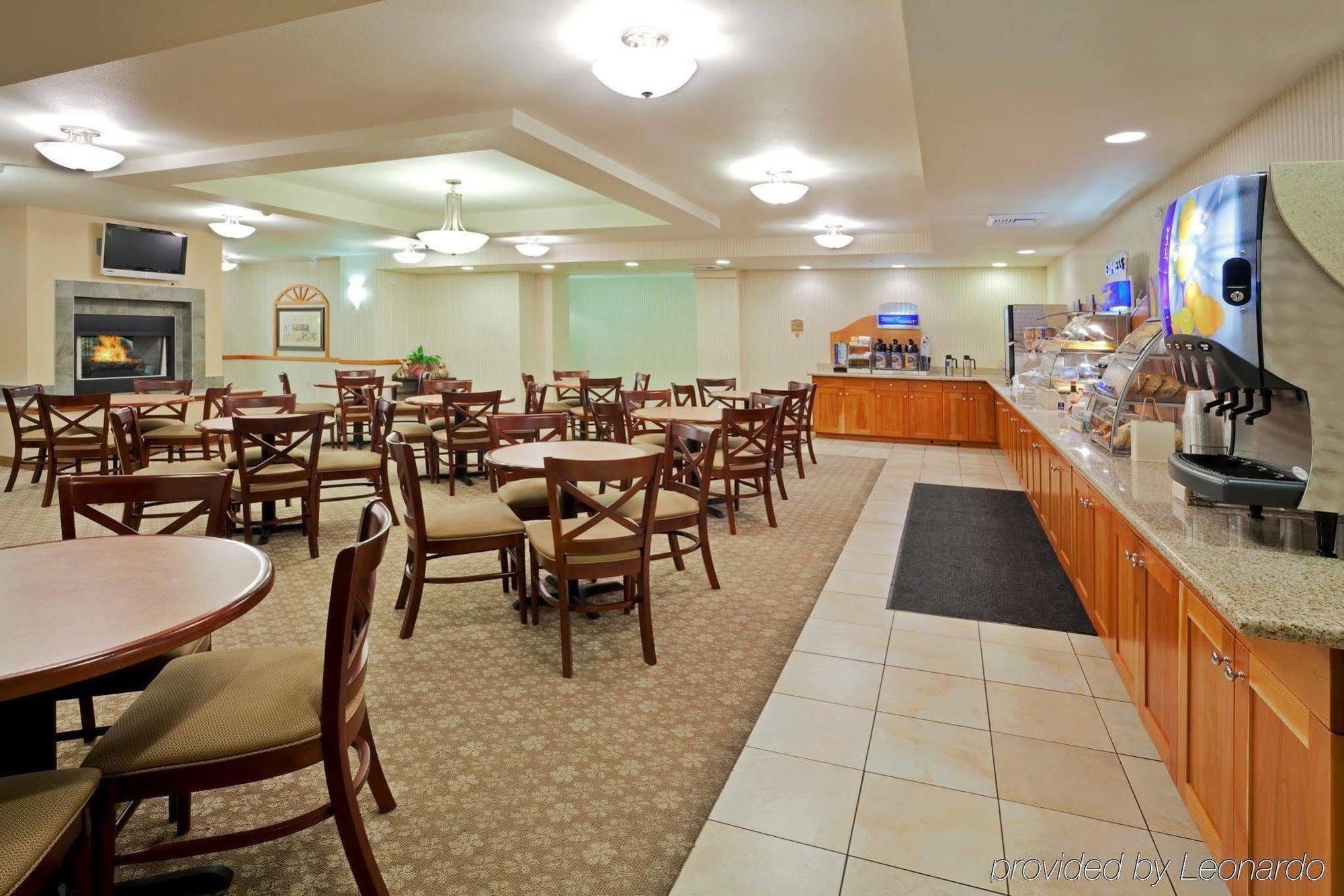 Holiday Inn Express & Suites Lacey - Olympia By Ihg Екстериор снимка