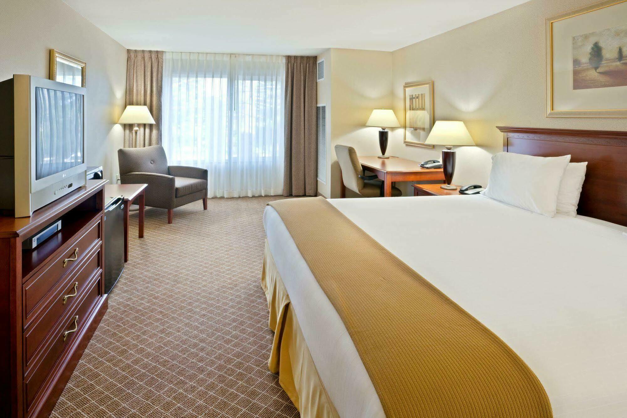 Holiday Inn Express & Suites Lacey - Olympia By Ihg Екстериор снимка